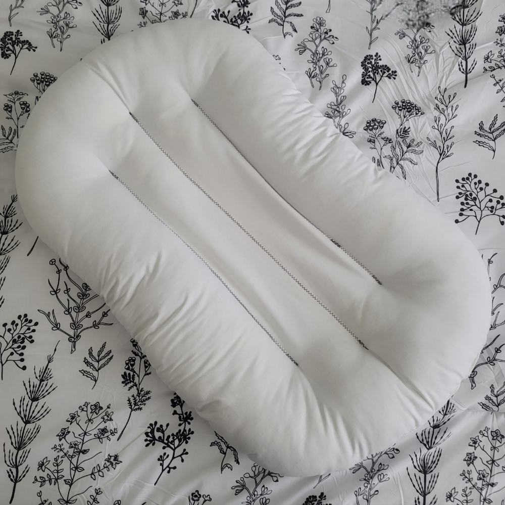 Snuggle me lounger